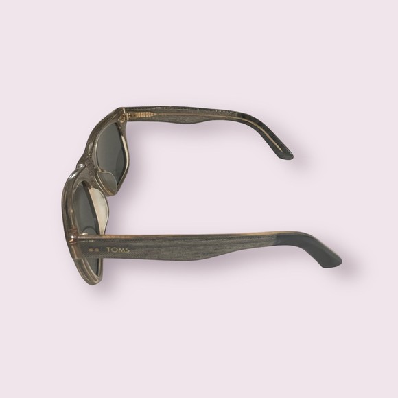 Toms The James‎ One for One Sunglasses main image 6